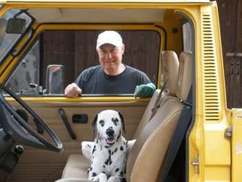 Simona Arbeit mit Herrchen-350